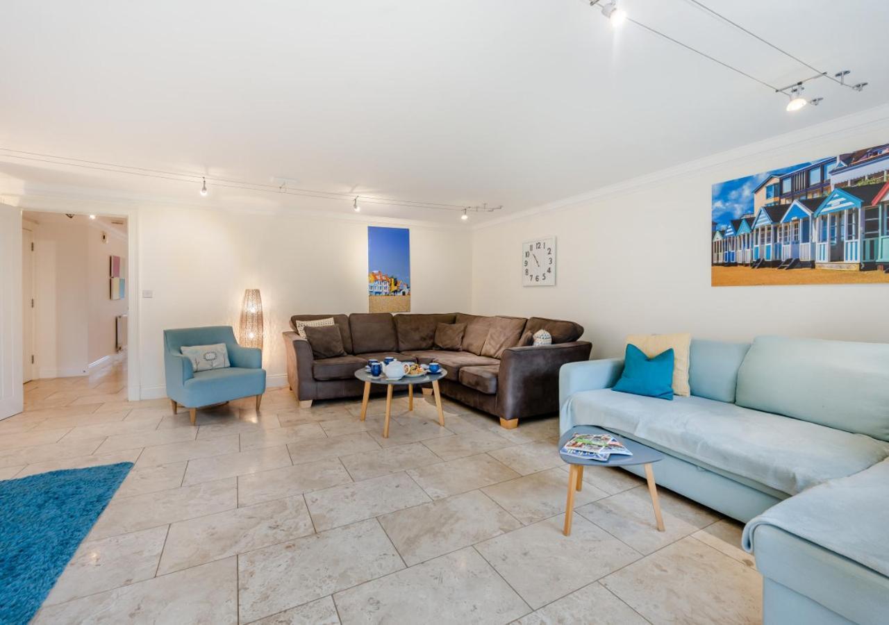 Camomile Cottage Friston Bagian luar foto